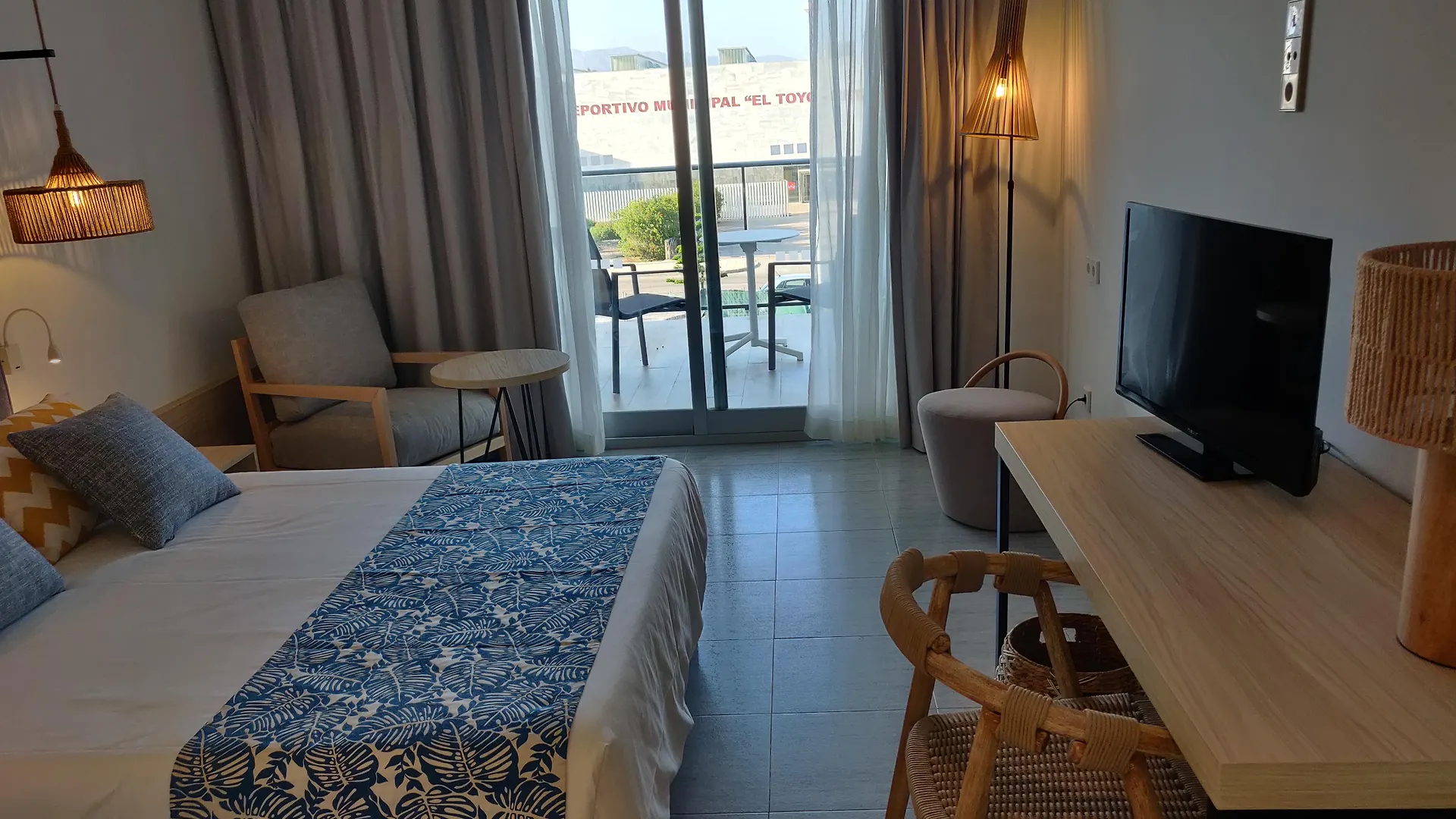 *****  Cabogata Beach Hotel Retamar  Spain